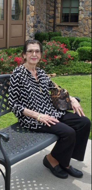 Obituary of Consuelo Fernandez Aponte