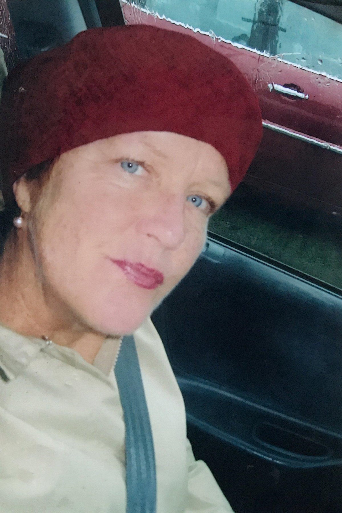 Obituary of Suzanne B. Robertson