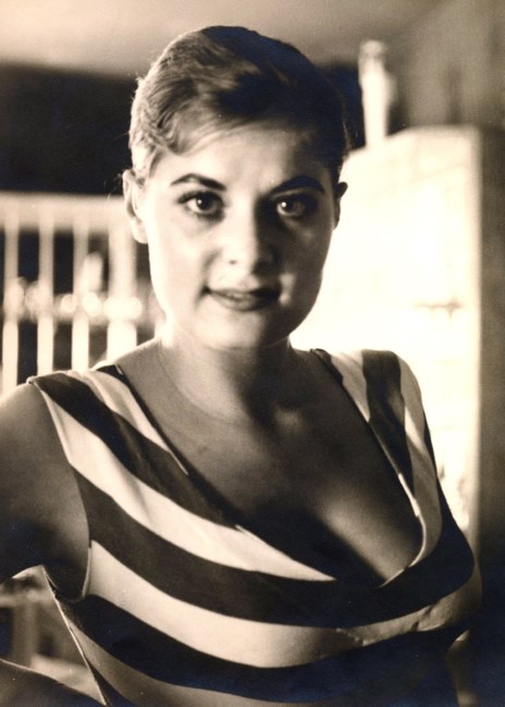 Obituary of Annie M. Cupers