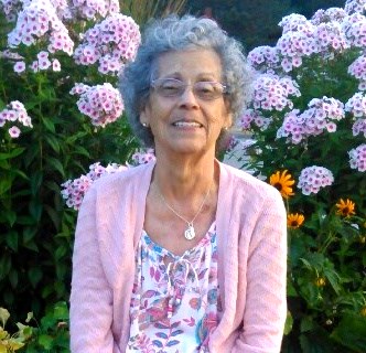 Obituary of Maria "Mary" Cruz