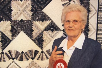 Obituario de Betty Mann