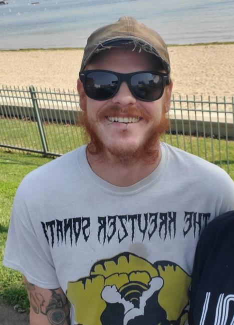 Obituary of Robert "Ricky" Richard Karlecke Jr.