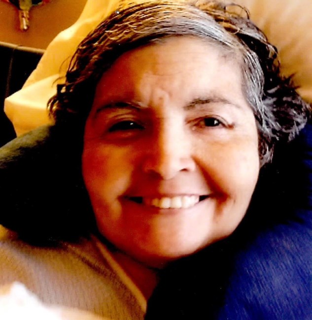 Obituary of Maria Gloria Molina