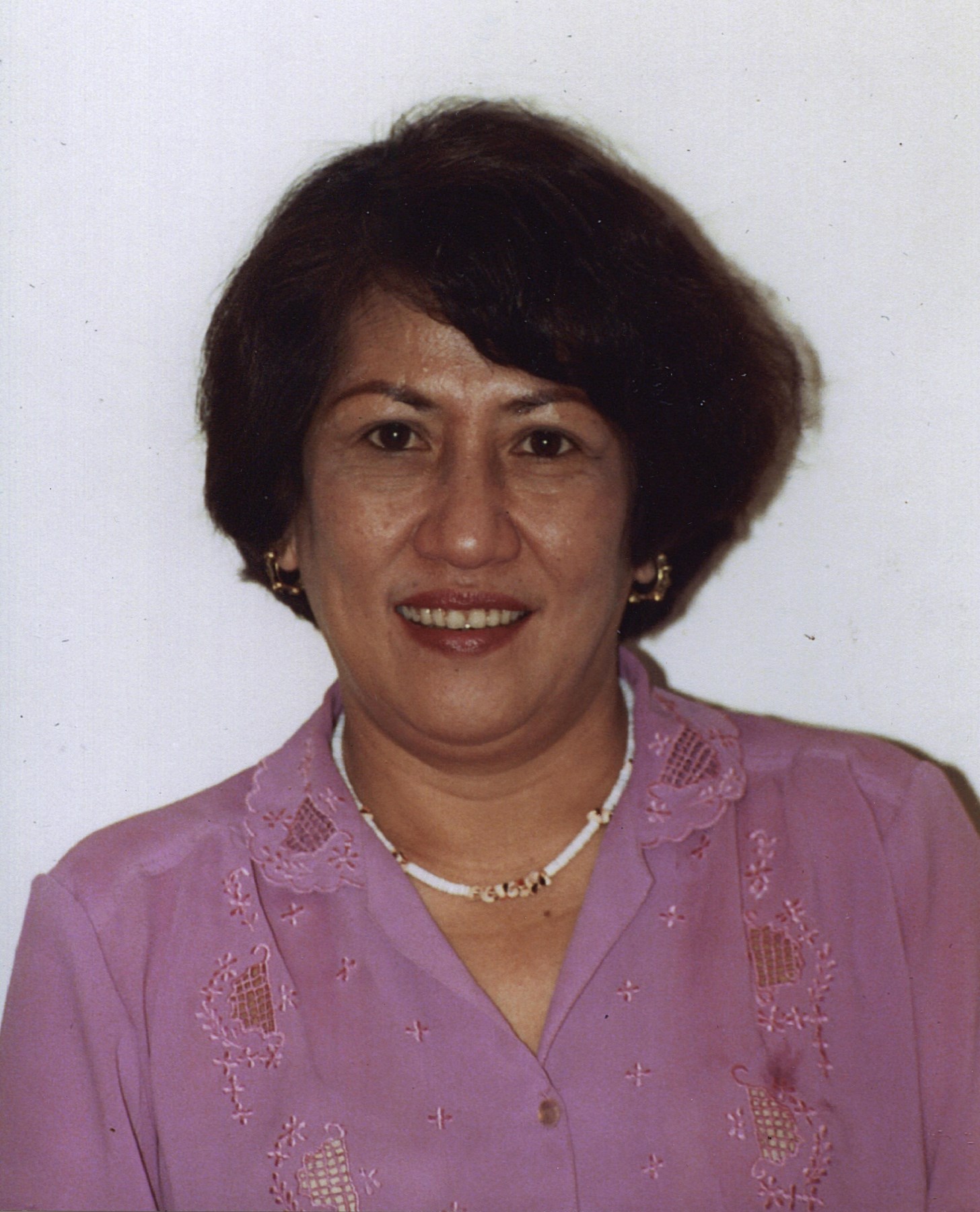 Obituary of Perla Rolls Gonzalez
