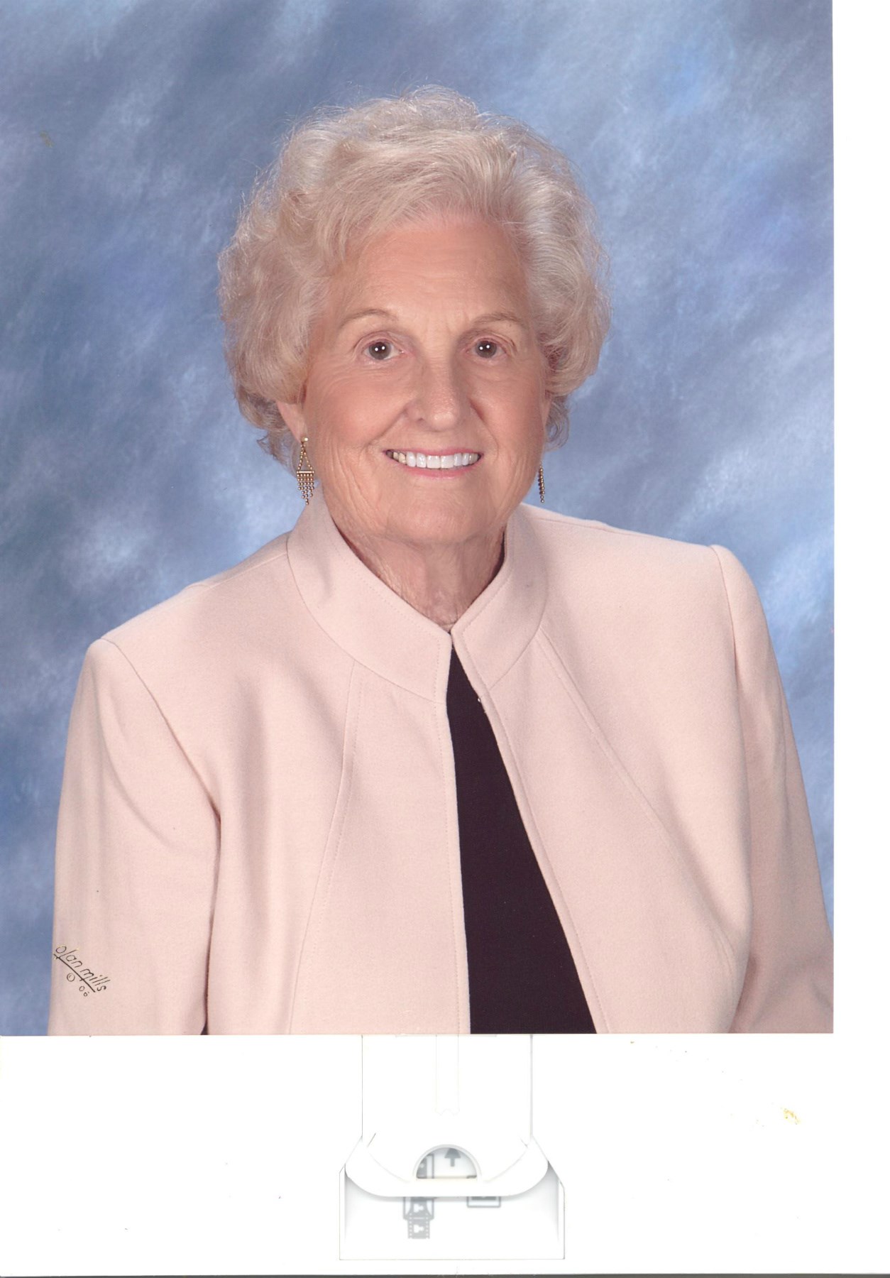 Obituary of Frances Lucille McDavid