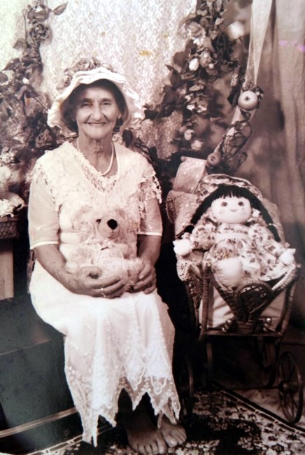 Obituary of Sra. Catalina Rodríguez López