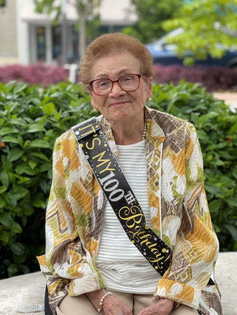 Obituary of Amelia Caballero