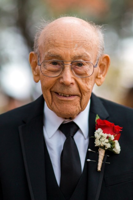 Obituary of Charles "Buck" Edwards