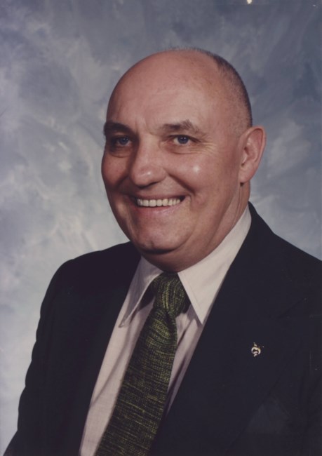 Obituario de Tom Schreiter