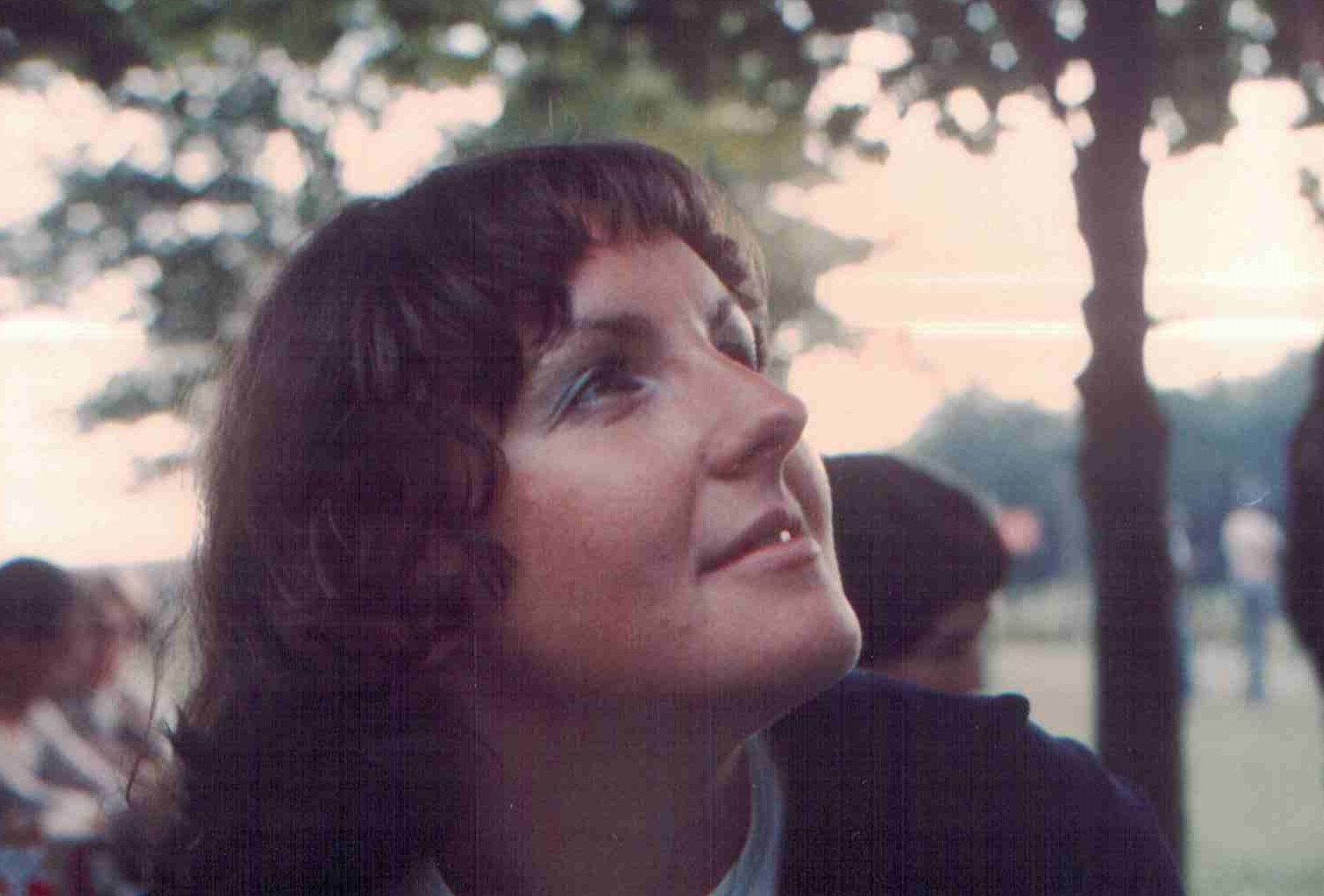 Obituario de Esther Vonhof Revelle