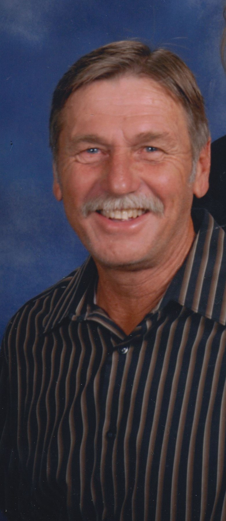 Avis de décès de Robert Eugene Bernard