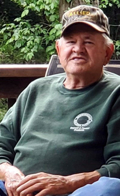 Obituary of Roger Lewis Currier