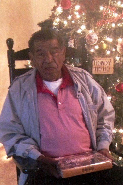 Obituary of Roberto H. Hinojos