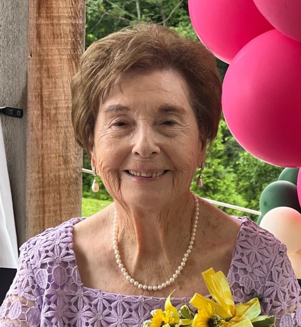 Obituary of Bonnie Hazel Howell