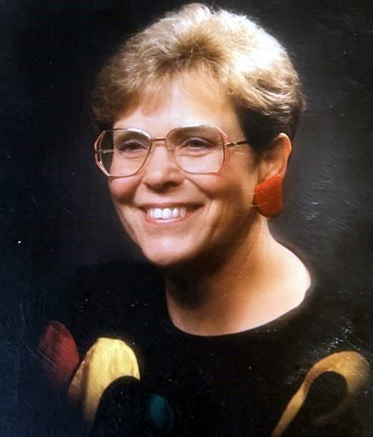 Obituario de Marion Anne Collins