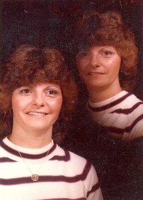 Obituary of Jacquelyn "Jackie" Sue Dwyer Schmidt Wallace