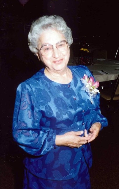 Obituario de Lorraine Rose Reynolds