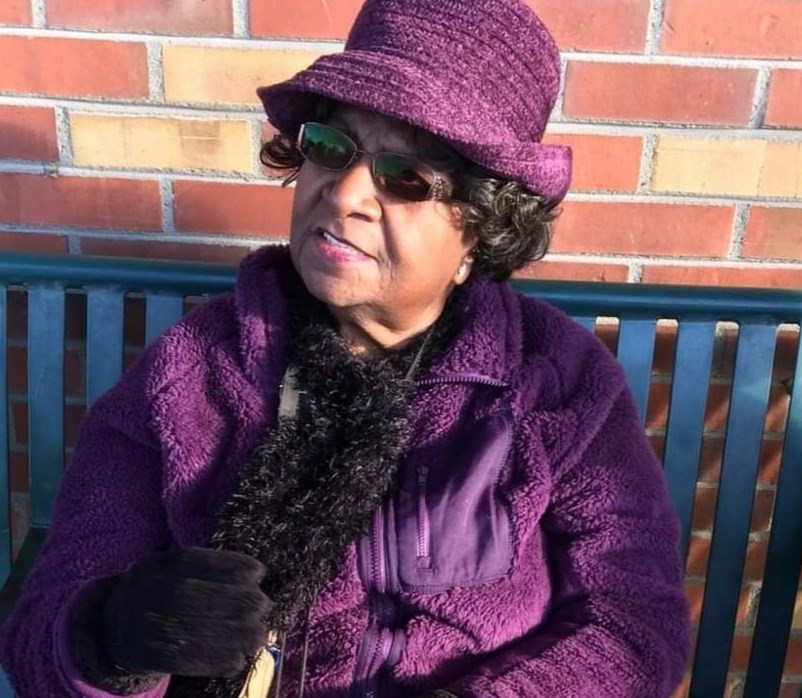 Obituary of Lucille Barnes