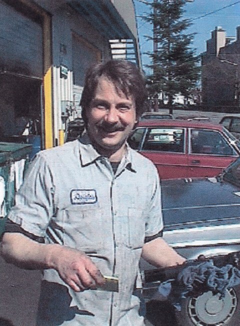 Obituary of Douglas Dale Foster