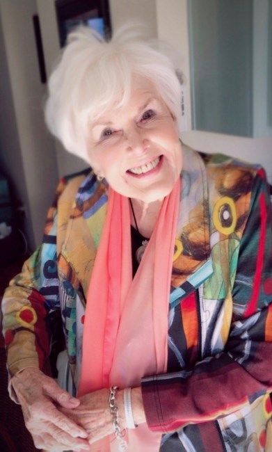 Obituary of Elizabeth Mary Smith