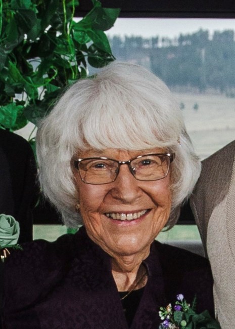 Obituary of Della Rae Hartley