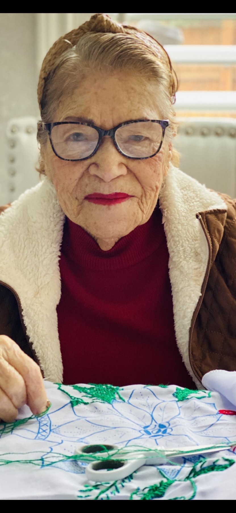 Obituary of Leonor Carmona