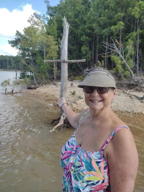 Obituary of Delores Ann Gillgren