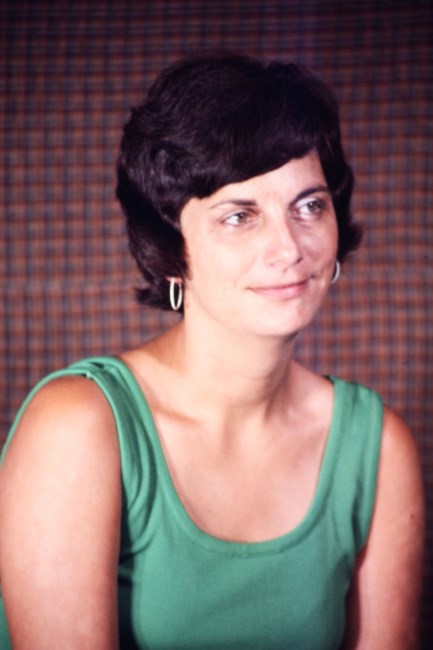 Obituary of Peggy Anne Kearns