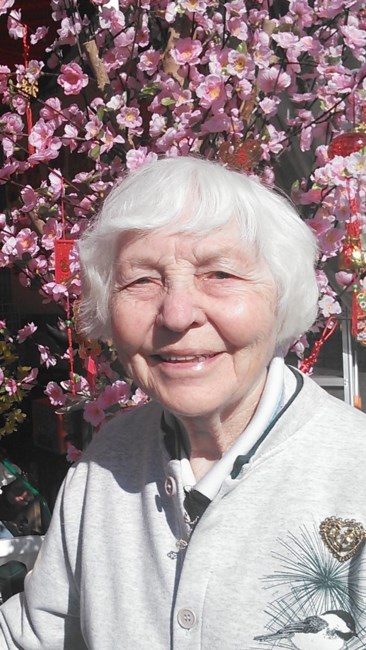 Obituary of Iris June De Hart