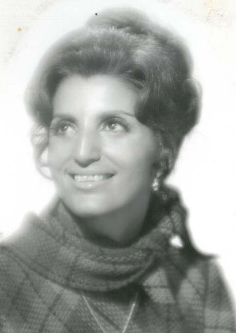 Obituary of Beverly Stapleton