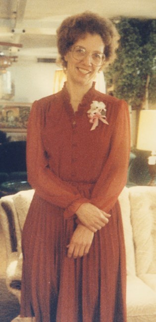 Obituary of Margaret L. Benton