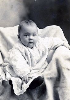 Obituary of Violet Beatrice Emerson