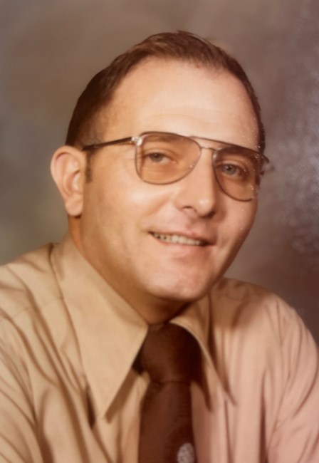Obituary of Raymond "Ray" L Gilman
