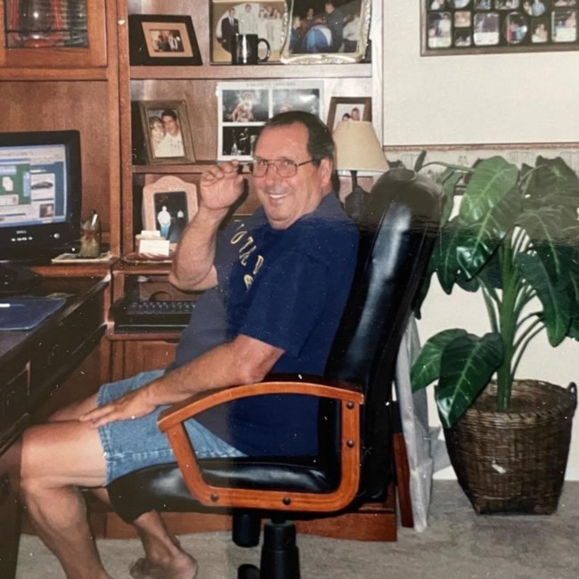 Obituary of Lawrence Preston Lowe