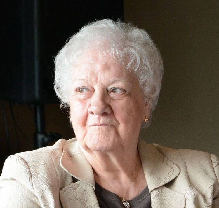 Avis de décès de Reine Astrid Grenier