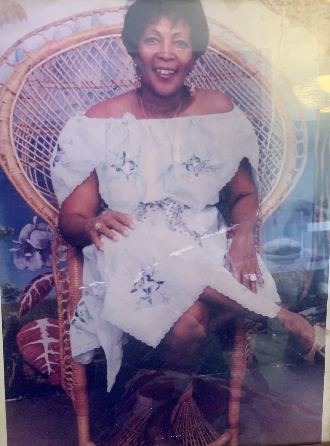 Obituary of Marie Rose Lea Genois