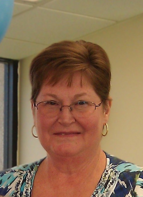 Obituario de Elaine Watson