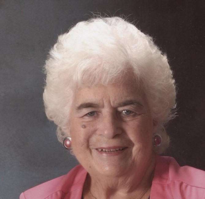 Obituario de Shirley Anne Bourff