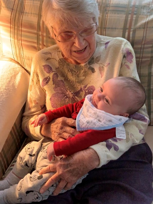 Obituario de Agnes C. Lyncheski