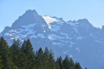 Obituary of Ernest Dwane Kirchhof