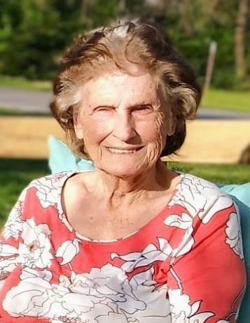 Obituario de Evelyn Geneva McMillan