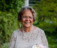 Obituary of Evelyn Marks