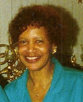 Obituary of Evelyn Joyce Lewis