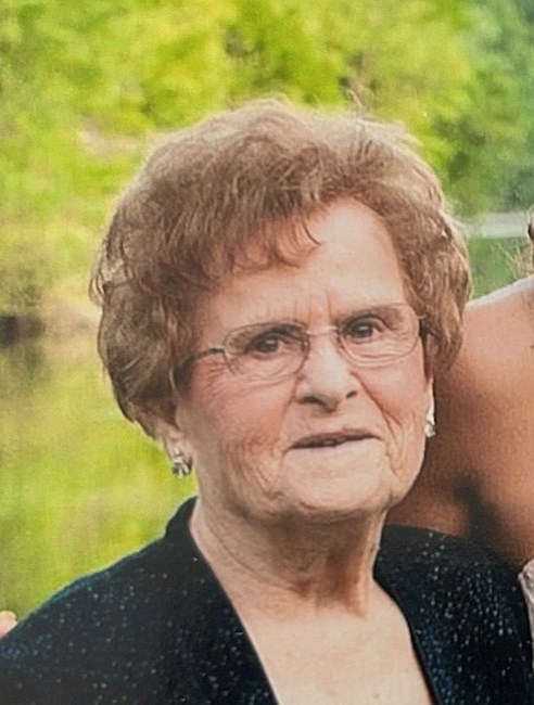 Obituary of Aleksandra Michalkiewicz