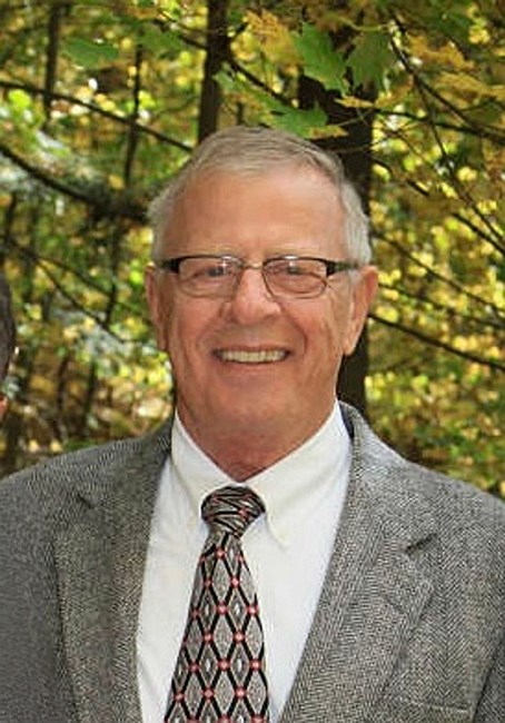 Obituary of Robert Allen VanderTill