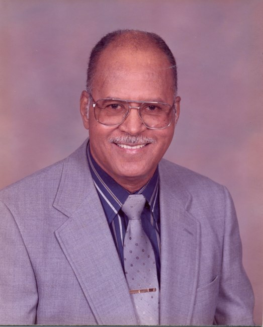 Obituary of Alexander DeCoux Jr.