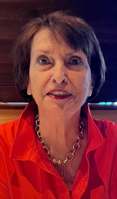 Obituary of Elaine Phillips Mann