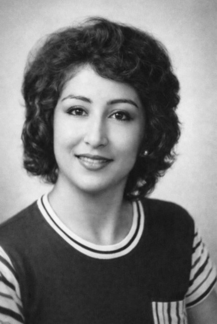Obituary of Gloria E. Reyes