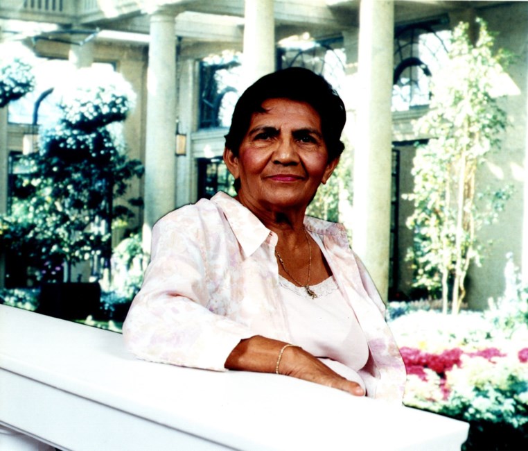 Obituary of Elena Ponce VDa De Castened