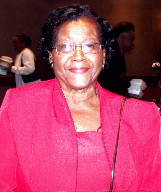 Obituary of Daisy B Woods